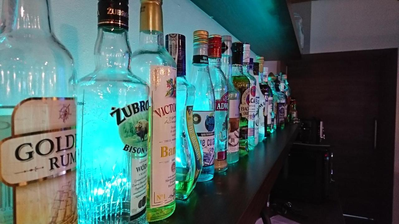 Restauracja Ibiza Aparthotel Ludwikowice Kłodzkie Εξωτερικό φωτογραφία