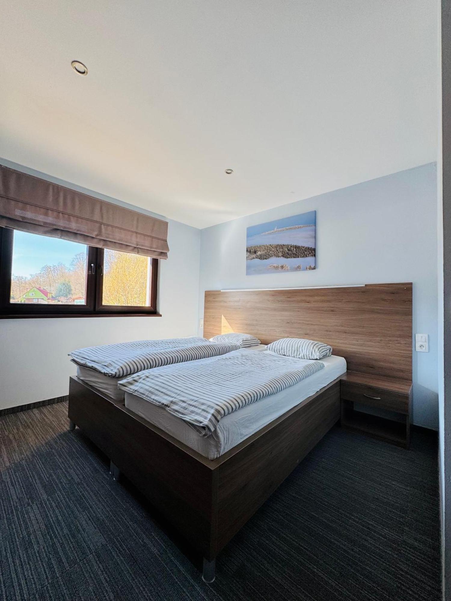 Restauracja Ibiza Aparthotel Ludwikowice Kłodzkie Εξωτερικό φωτογραφία